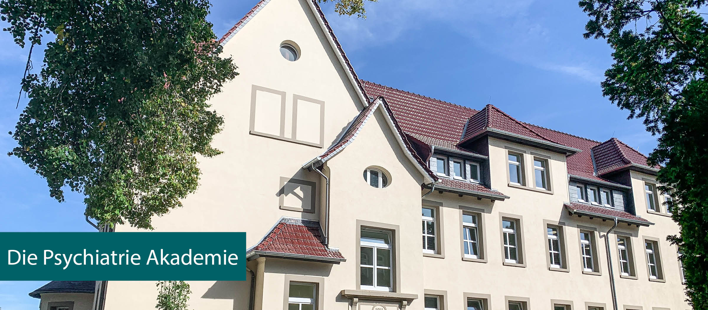 Gebäude der Psychiatrie Akademie Aßenansicht Psychiatrie Akademie